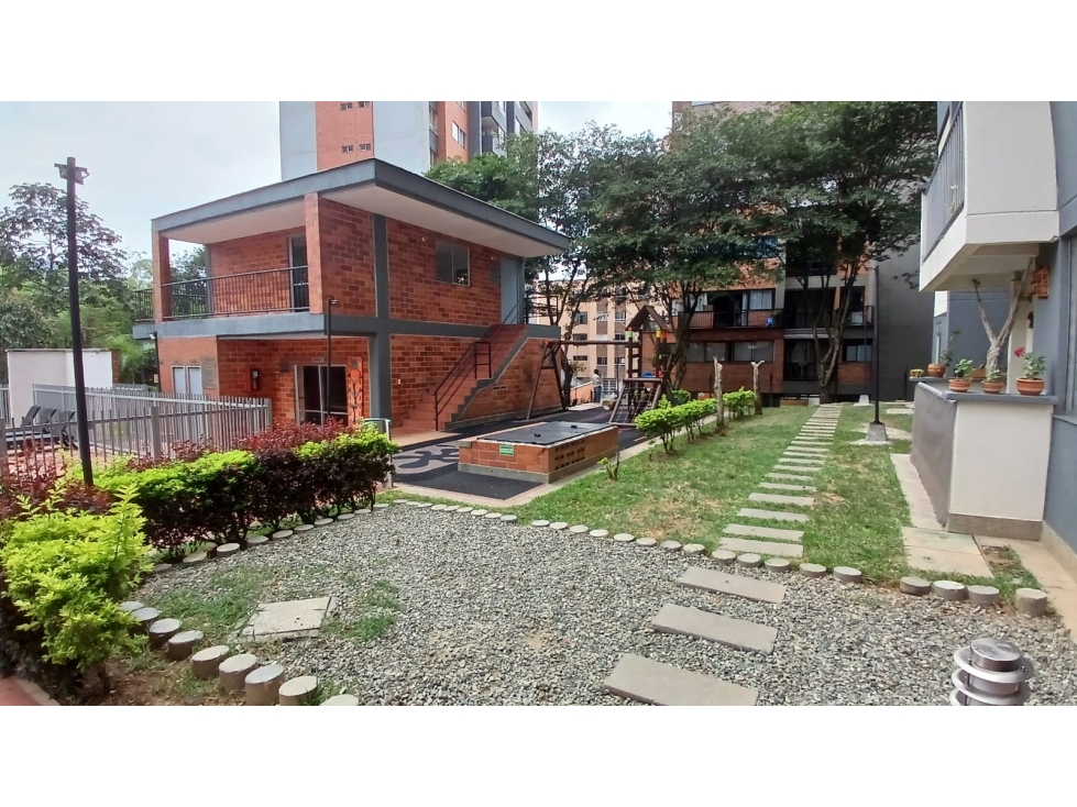 Apartamento en venta en Suramérica, Itagüí · foto 16 de 18