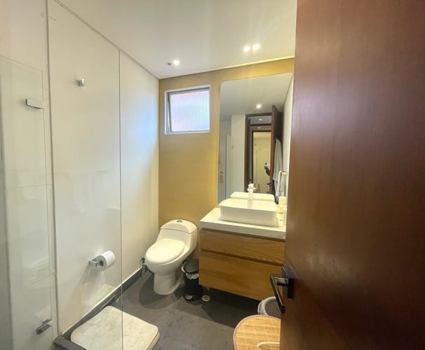 Apartamento de 2 alcobas en venta en Santa Barbara, Bogotá, 77 m² · foto 8 de 14