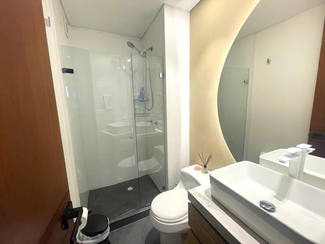 Apartamento de 2 alcobas en venta en Santa Barbara, Bogotá, 77 m² · foto 4 de 14