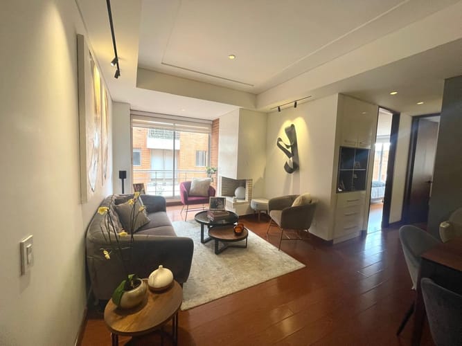 Apartamento de 2 alcobas en venta en Santa Barbara, Bogotá, 77 m² · foto 12 de 14