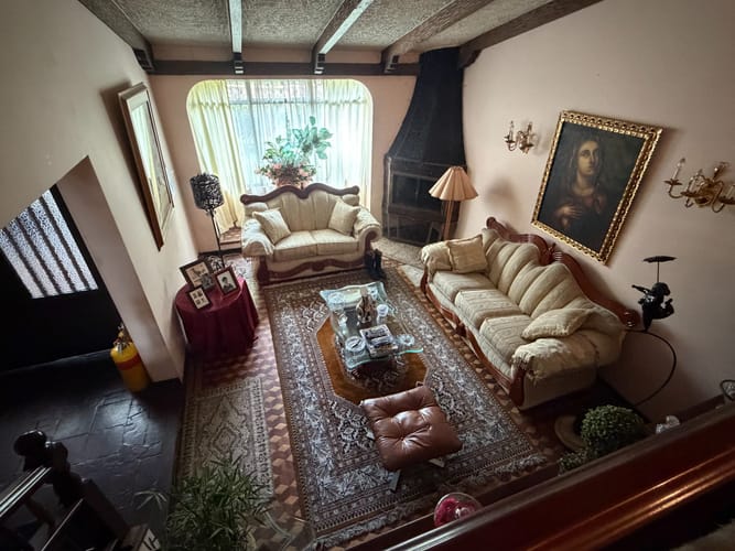 Casa de 5 alcobas en venta en Pontevedra, Bogotá, 330 m² · foto 21 de 24