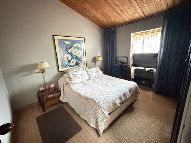 Casa de 5 alcobas en venta en Pontevedra, Bogotá, 330 m² · foto 19 de 24