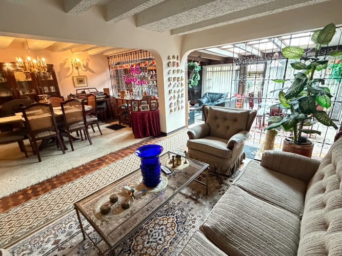Casa de 5 alcobas en venta en Pontevedra, Bogotá, 330 m² · foto 6 de 24