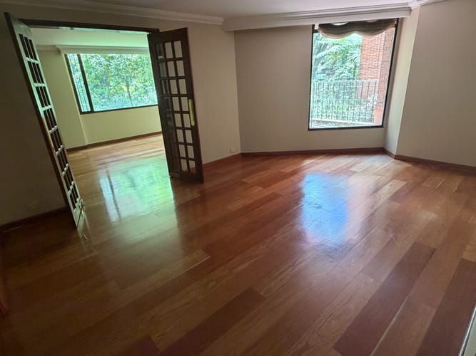 Apartamento en venta en Los Rosales, Bogotá · foto 17 de 24
