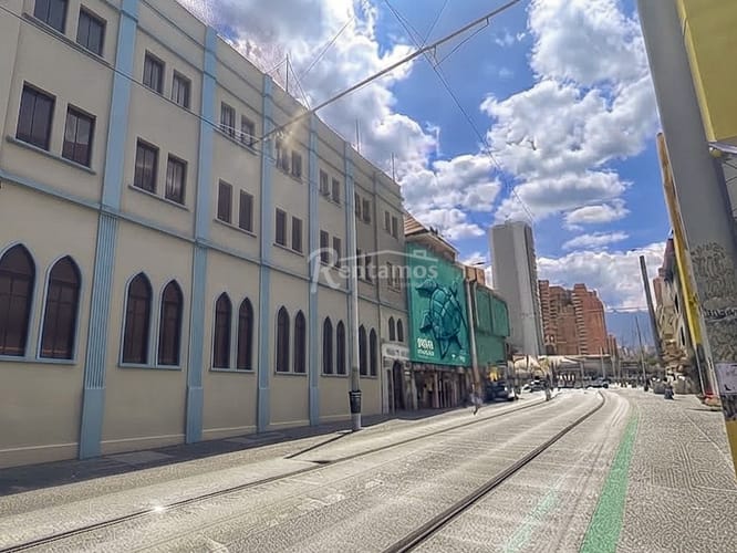 Edificio en arriendo en Boston, Medellín, 4000 m² · foto 3 de 20
