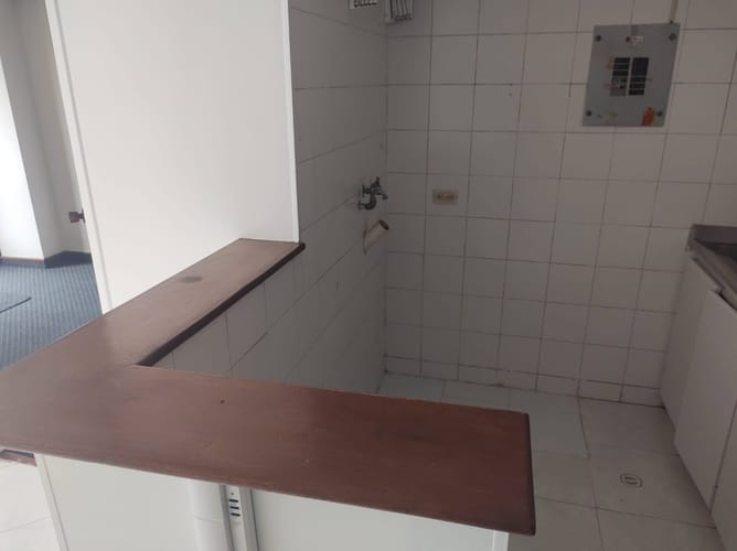Apartaestudio en venta en Chapinero, Bogotá, 34 m² · foto 8 de 12