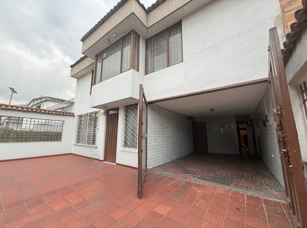 Casa en venta en Barrios Unidos, Bogotá · foto 3 de 16