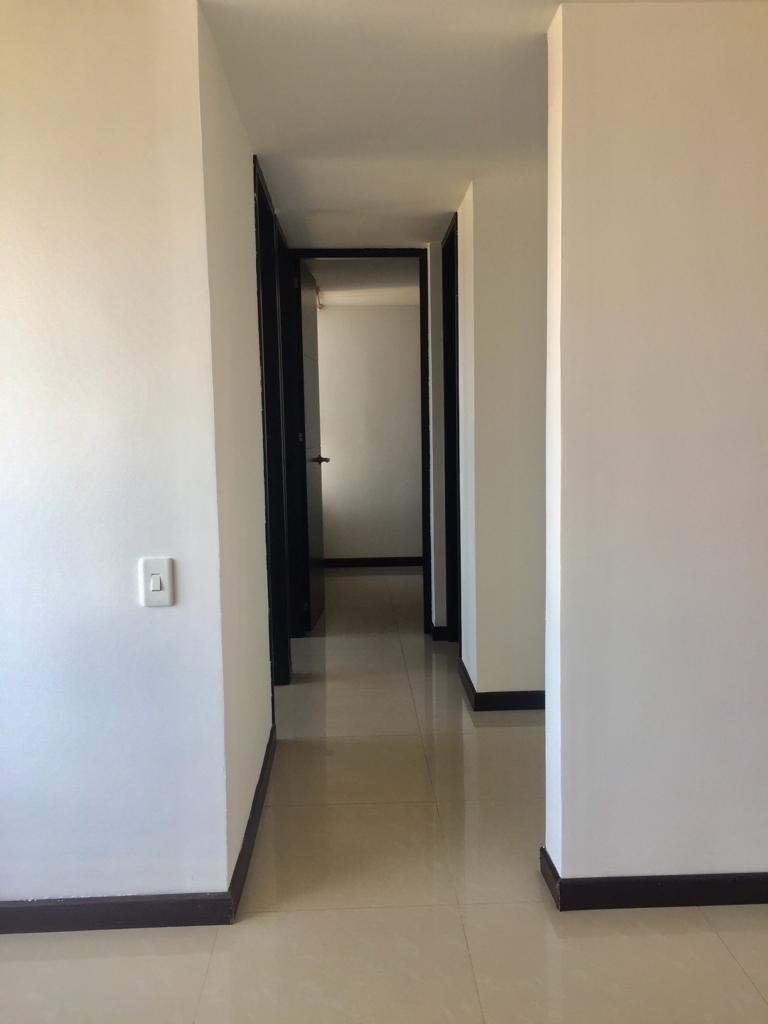 Apartamento en venta en Engativá, Bogotá · foto 4 de 9