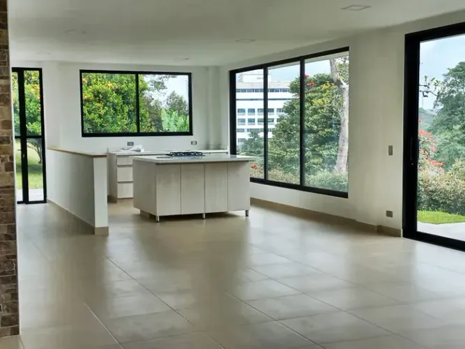 Casa de 4 alcobas en venta en El Faro, Rionegro, 1797 m² · foto 7 de 19