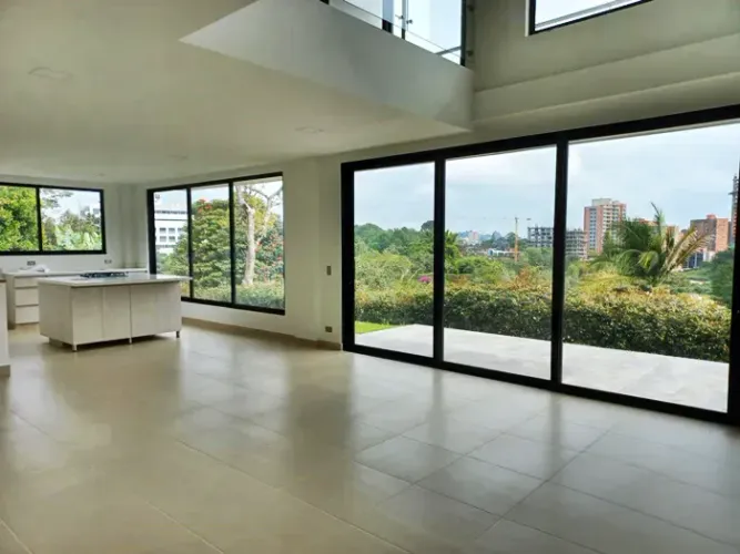 Casa de 4 alcobas en venta en El Faro, Rionegro, 1797 m² · foto 13 de 19
