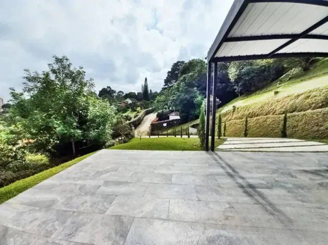 Casa de 4 alcobas en venta en El Faro, Rionegro, 1797 m² · foto 16 de 19