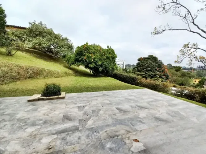 Casa de 4 alcobas en venta en El Faro, Rionegro, 1797 m² · foto 18 de 19