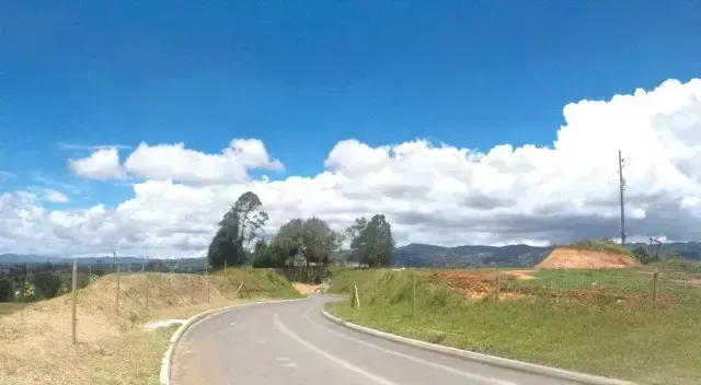 Lote en venta en La Clara, Guarne, 7180 m² · foto 18 de 18
