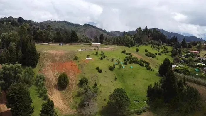 Lote en venta en Alto De La Virgen, Guarne, 20450 m² · foto 5 de 9