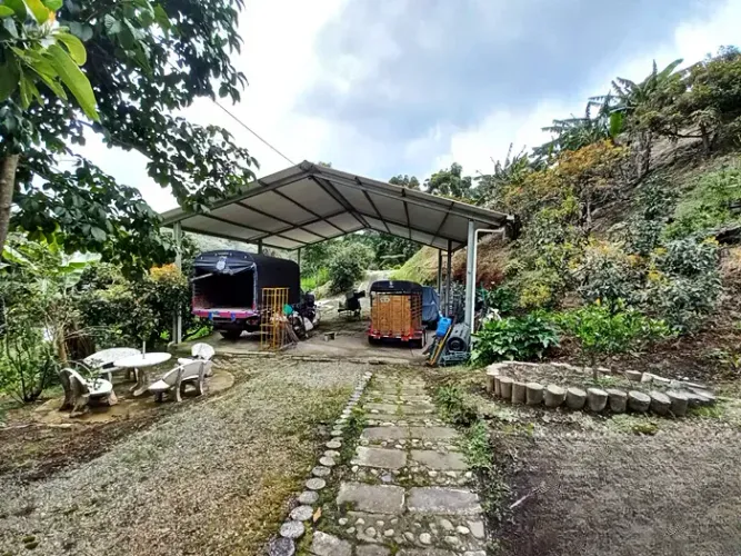 Finca en venta en La Charanga, Guarne, 64182 m² · foto 14 de 17