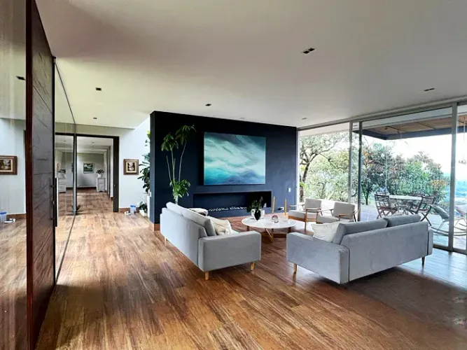 Finca en venta en Sajonia, Rionegro, 7400 m² · foto 2 de 24
