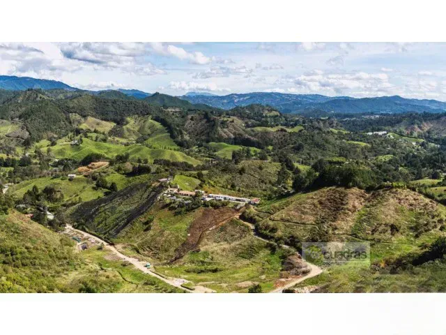 Lote en venta en Lejos Del Nido, El Retiro, 3766 m² · foto 8 de 8
