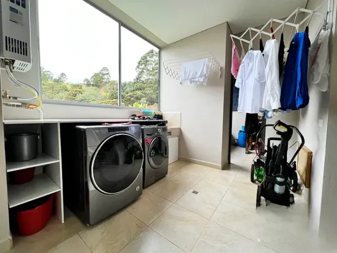 Finca en venta en Sajonia, Rionegro, 7400 m² · foto 10 de 24