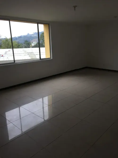 Oficina en venta en Sajonia, Rionegro, 45 m² · foto 6 de 9