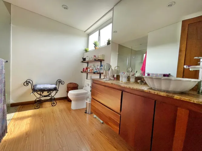 Casa de 5 alcobas en venta en La Ceja · foto 4 de 24
