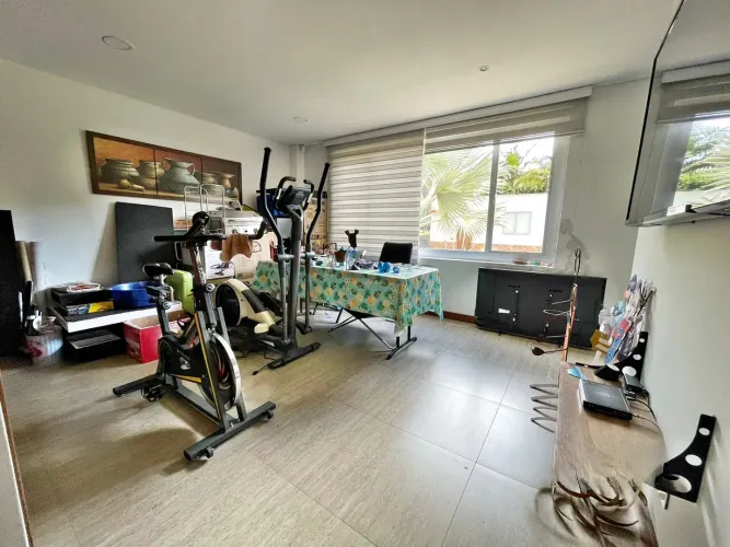 Casa de 5 alcobas en venta en La Ceja · foto 8 de 24