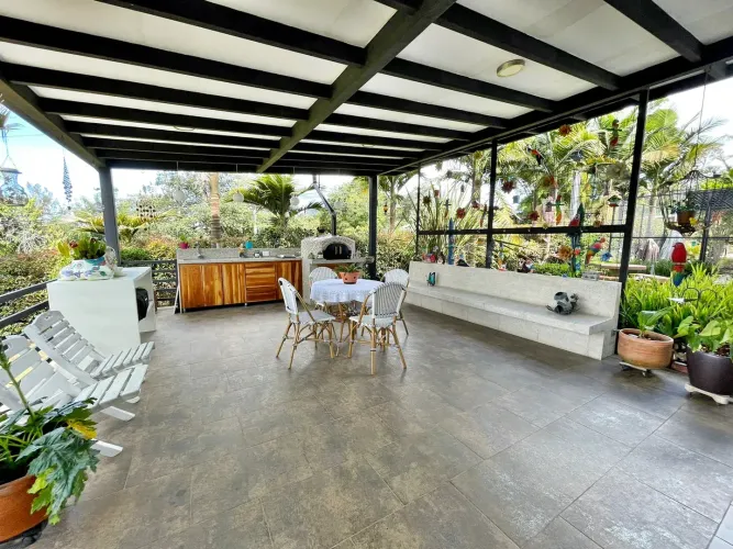 Casa de 5 alcobas en venta en La Ceja · foto 19 de 24