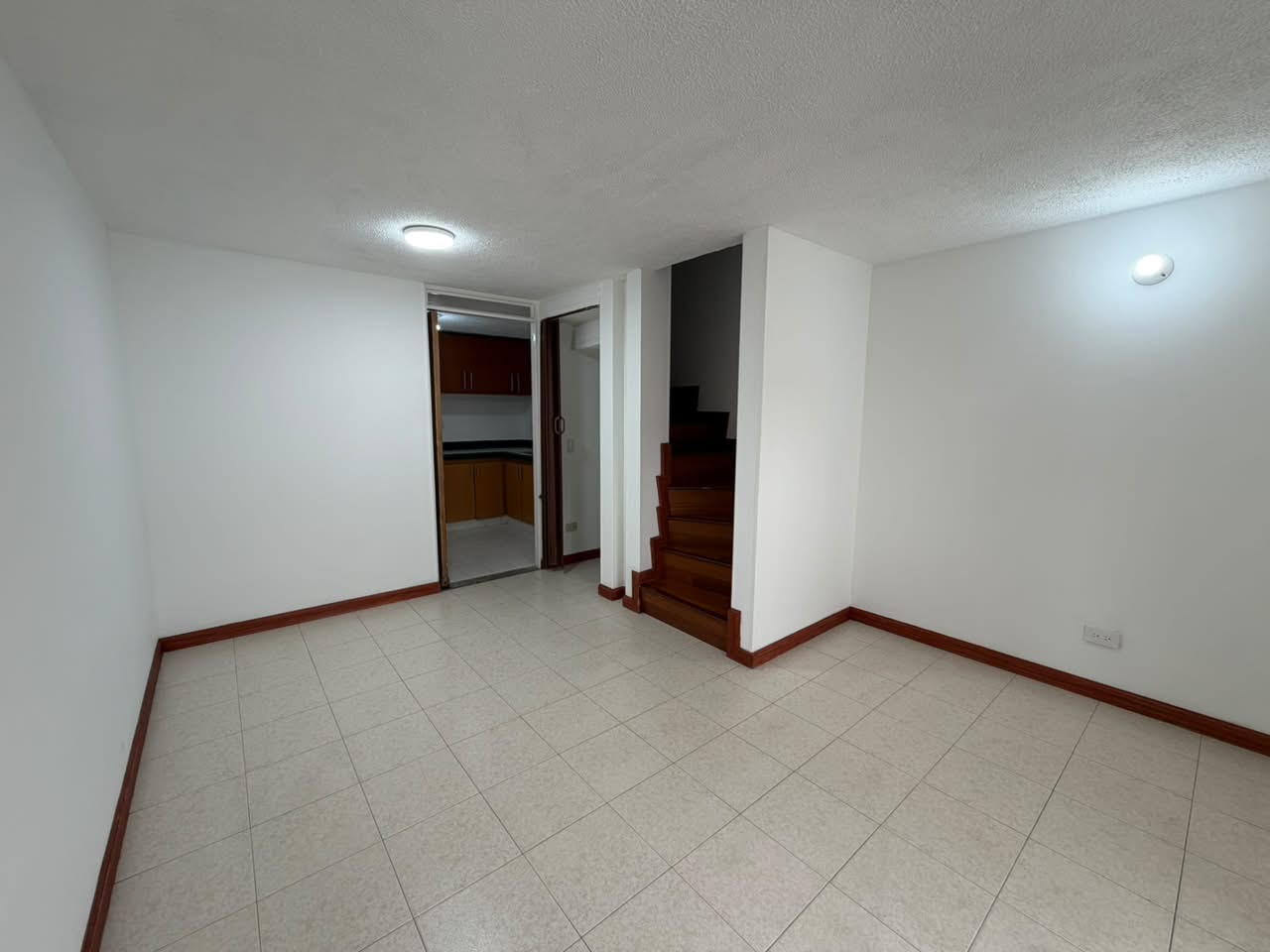 Casa en venta en Cantalejo, Bogotá · foto 2 de 20