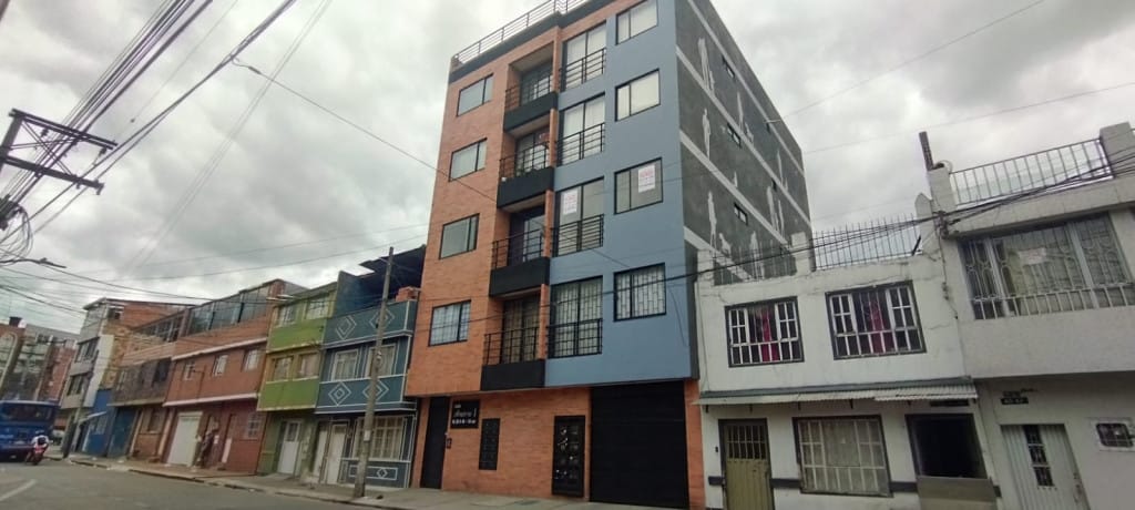 Apartaestudio en venta en Ingles, Bogotá, 41 m² · foto 2 de 17