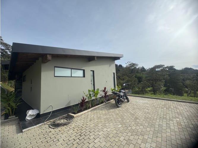 Casa de 3 alcobas en venta en El Tambo, La Ceja, 220 m² · foto 7 de 22
