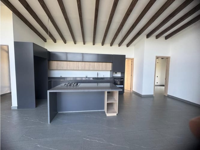 Casa de 3 alcobas en venta en El Tambo, La Ceja, 220 m² · foto 10 de 22