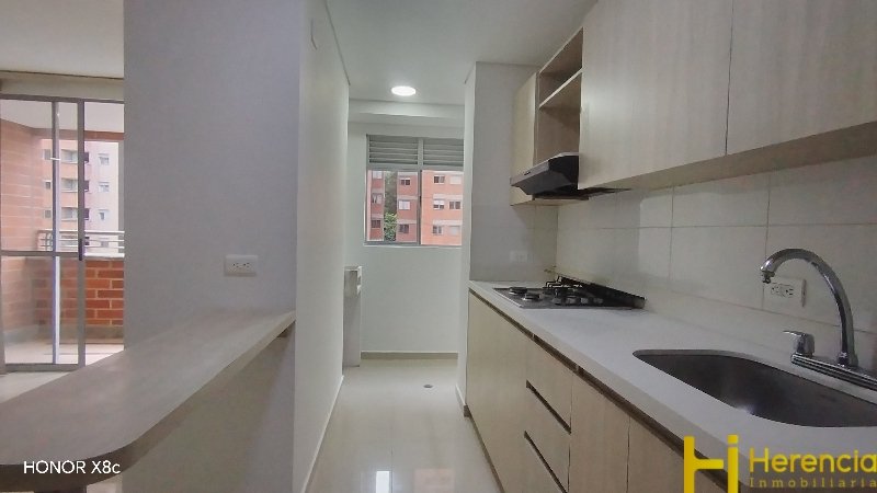 Apartamento en venta en Viviendas Del Sur, Itagüí · foto 14 de 24