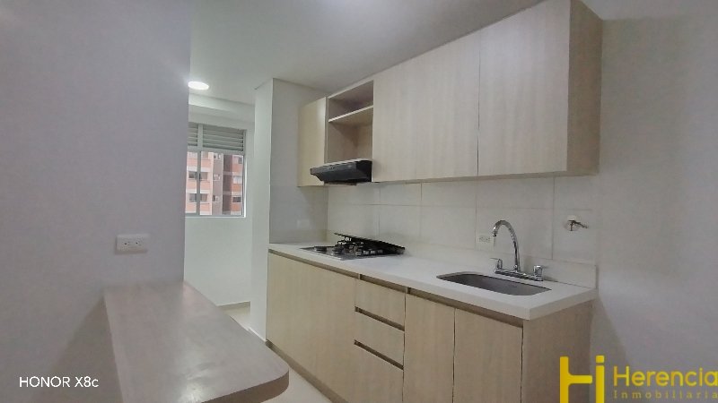 Apartamento en venta en Viviendas Del Sur, Itagüí · foto 9 de 24