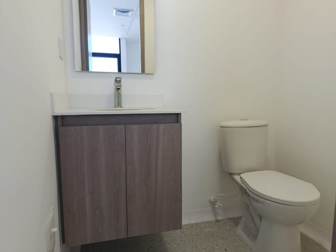 Consultorio en arriendo en Milla De Oro, Medellín, 35 m² · foto 5 de 12