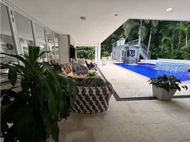 Casa de 3 alcobas en venta en Ciudad Country, Jamundí, 412 m² · foto 21 de 24