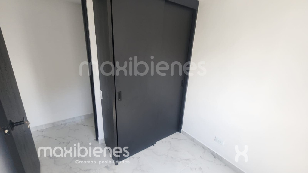 Apartamento en arriendo en San Gabriel, Medellín · foto 3 de 16