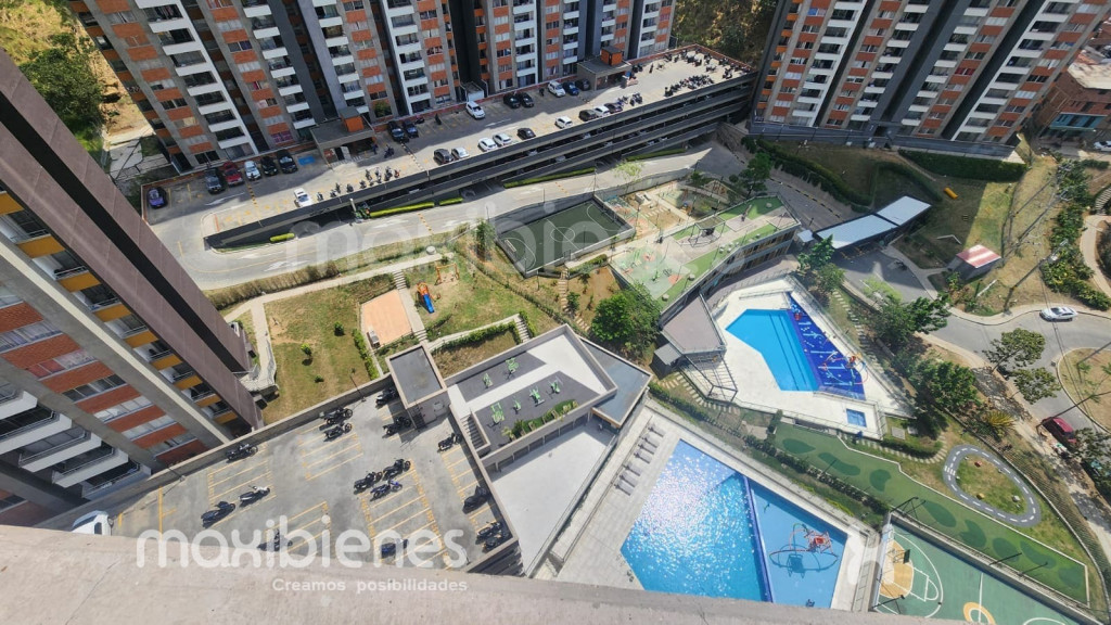 Apartamento en arriendo en San Gabriel, Medellín · foto 11 de 16