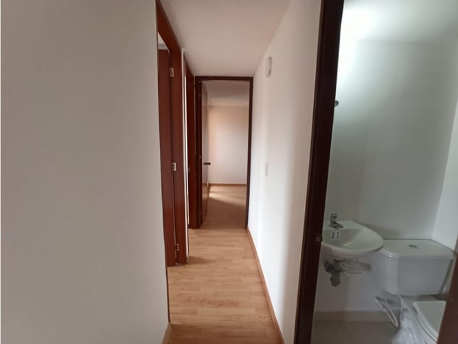 Apartamento de 3 alcobas en arriendo en La Prosperidad, Madrid, 52 m² · foto 23 de 24