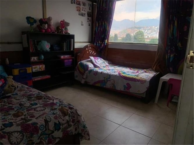 Casa de 5 alcobas en venta en Quiroga Sur, Bogotá, 325 m² · foto 20 de 22