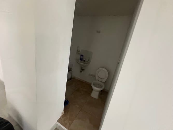 Local en venta en Centro, Armenia, 310 m² · foto 8 de 24