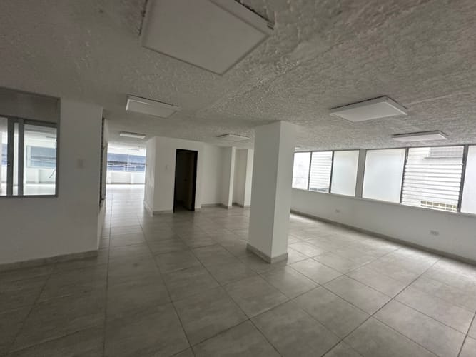 Local en venta en Centro, Armenia, 310 m² · foto 9 de 24