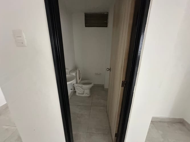 Local en venta en Centro, Armenia, 310 m² · foto 12 de 24