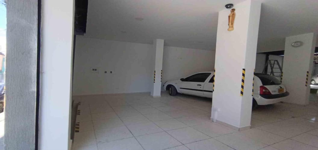 Local en arriendo en Fundadores, Manizales, 320 m² · foto 4 de 18