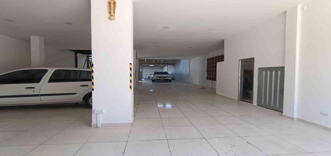Local en arriendo en Fundadores, Manizales, 320 m² · foto 7 de 18