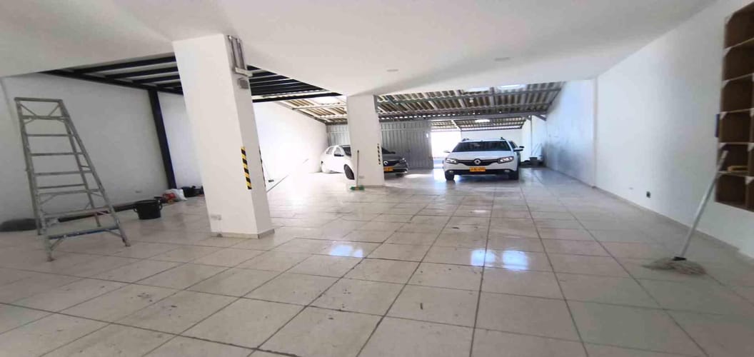 Local en arriendo en Fundadores, Manizales, 320 m² · foto 10 de 18