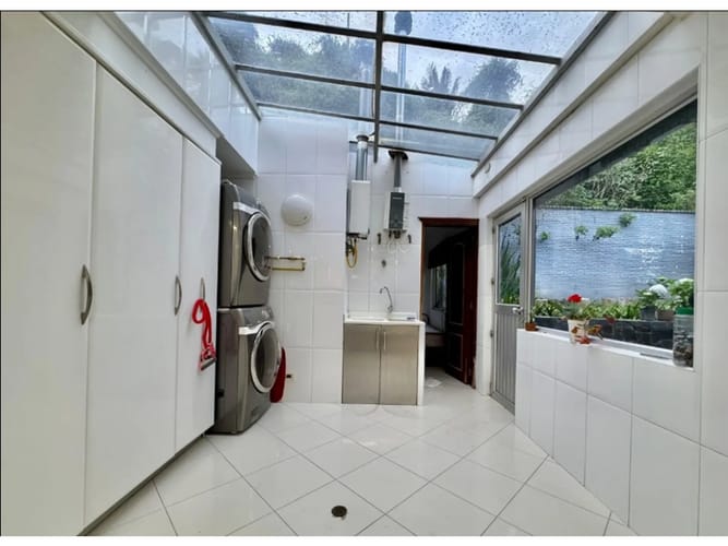 Casa de 5 alcobas en venta en Santa Ana Oriental, Bogotá, 620 m² · foto 12 de 15