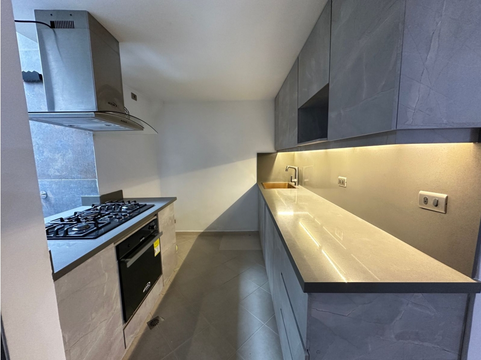 Casa en venta en Suramérica, Itagüí · foto 4 de 24