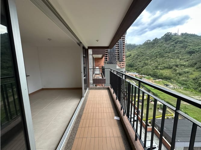 Apartamento de 3 alcobas en venta en San Remo, Sabaneta, 75 m² · foto 7 de 22