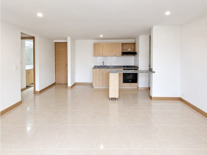 Apartamento de 3 alcobas en venta en San Remo, Sabaneta, 75 m² · foto 8 de 22