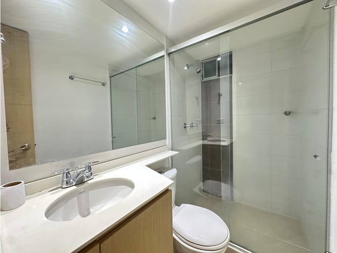 Apartamento de 3 alcobas en venta en San Remo, Sabaneta, 75 m² · foto 11 de 22