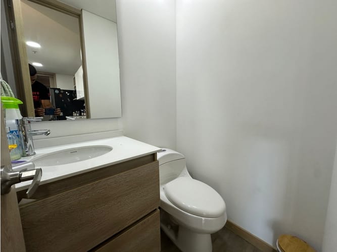 Apartamento de 2 alcobas en venta en El Poblado, Medellín, 92 m² · foto 8 de 22